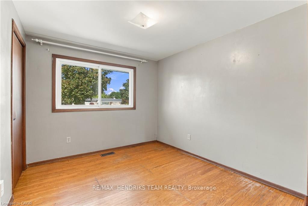 Photo 38 of 8 Empress Court, St. Catharines, Lakeport — HOMEH