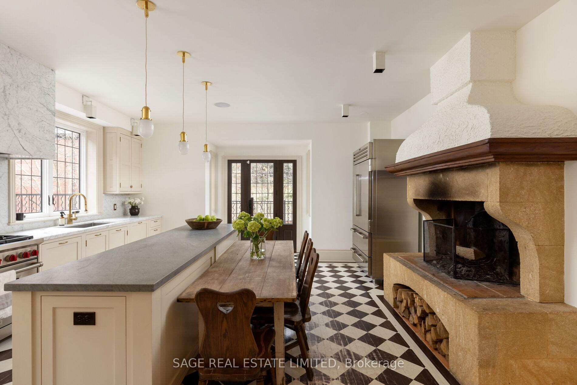 Photo 14 of 104 Park Road, Toronto, Rosedale-Moore Park — HOMEH