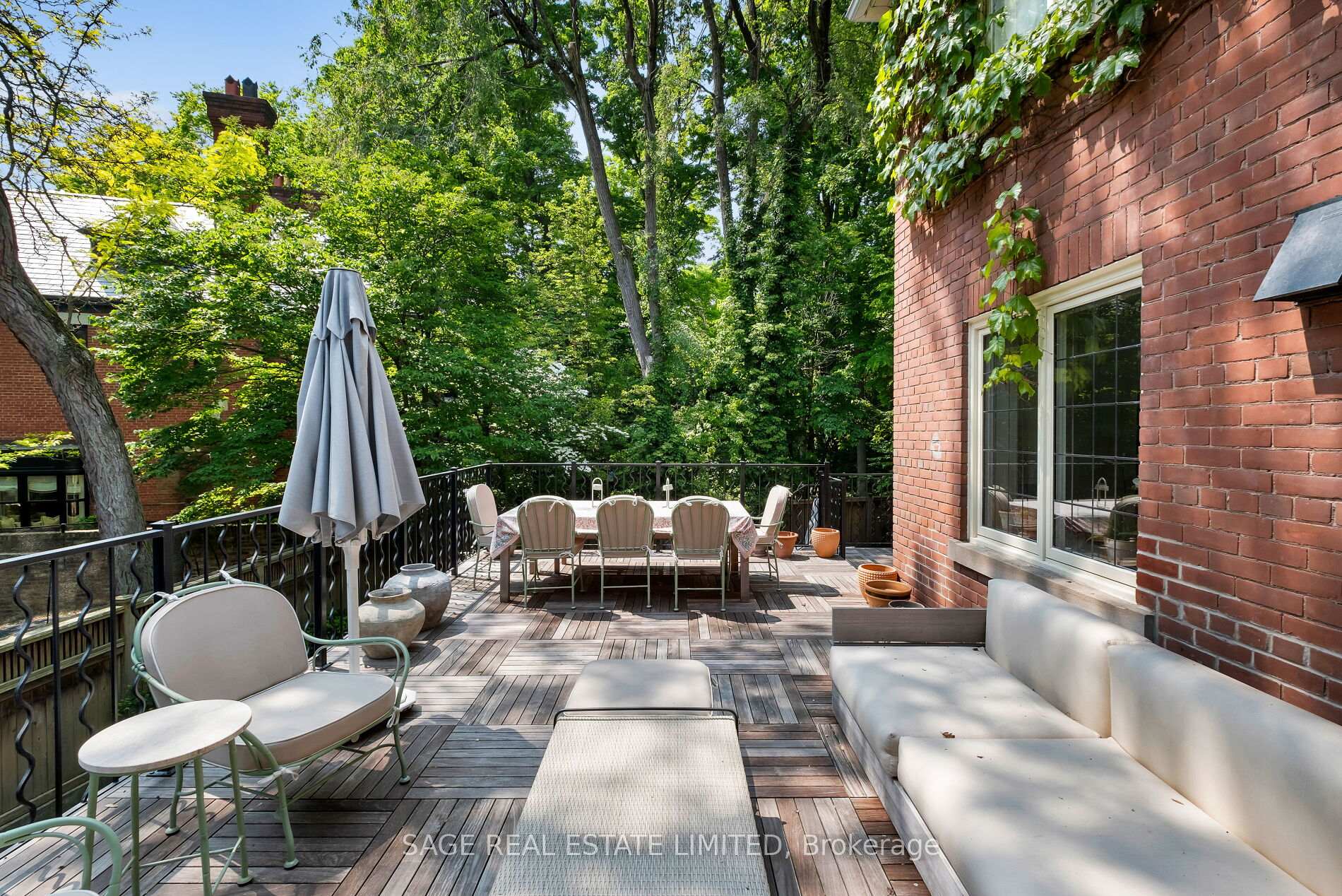 Photo 20 of 104 Park Road, Toronto, Rosedale-Moore Park — HOMEH