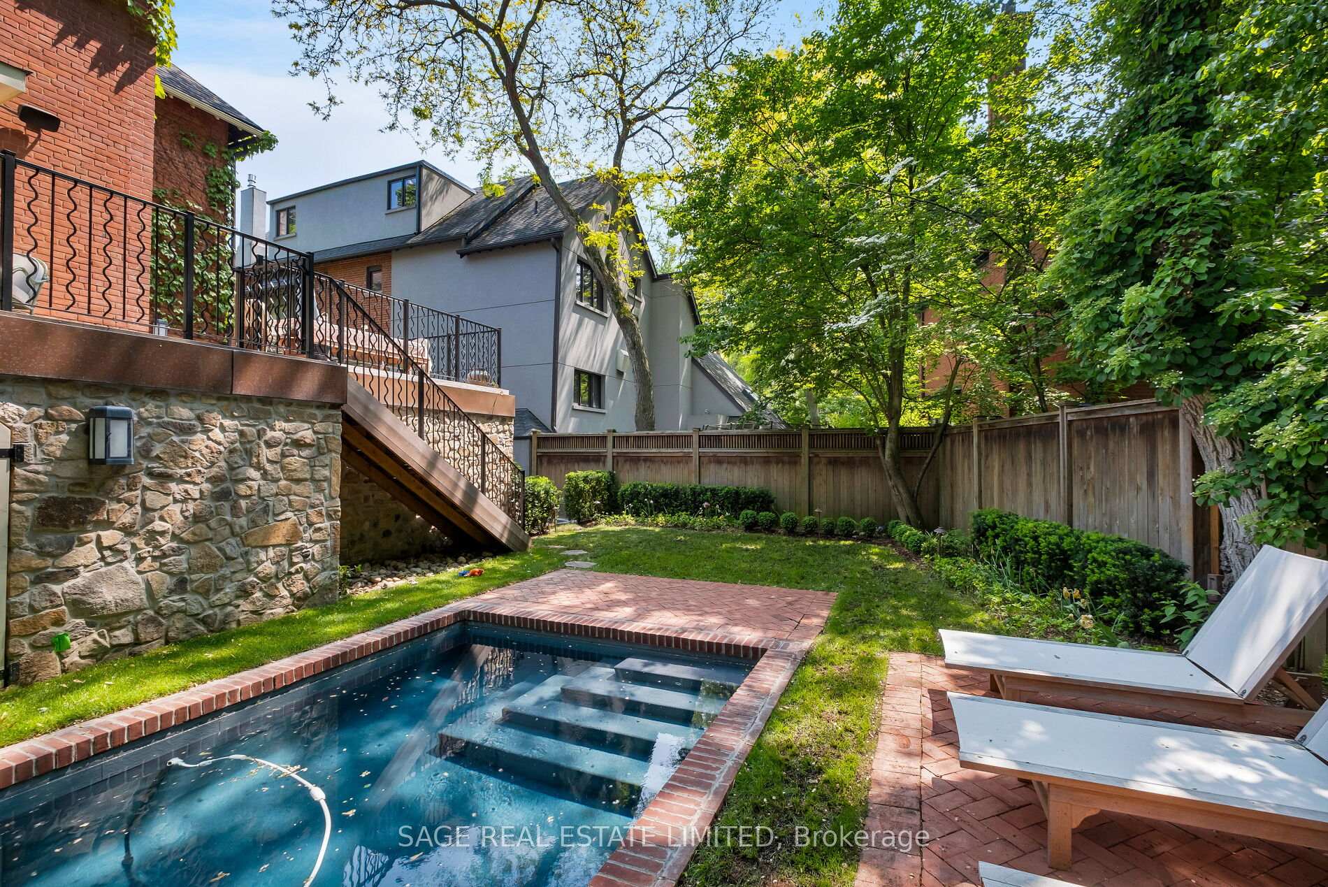 Photo 23 of 104 Park Road, Toronto, Rosedale-Moore Park — HOMEH