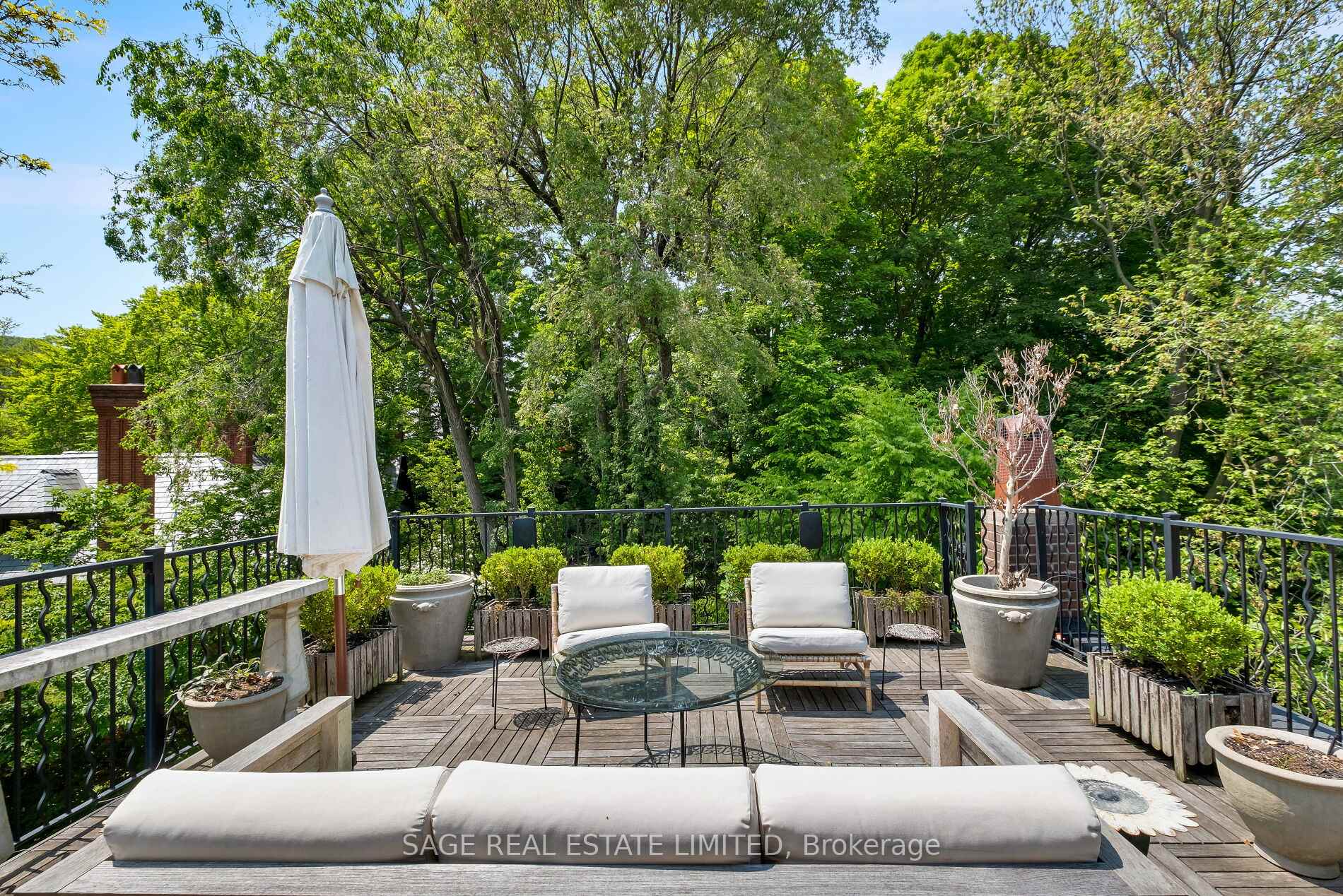 Photo 45 of 104 Park Road, Toronto, Rosedale-Moore Park — HOMEH