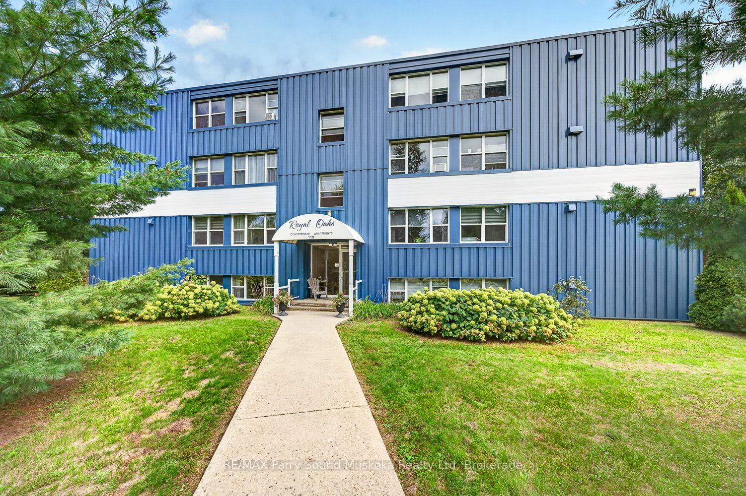 Photo 4 of Unit 6, 118 Isabella Street, Parry Sound — HOMEH