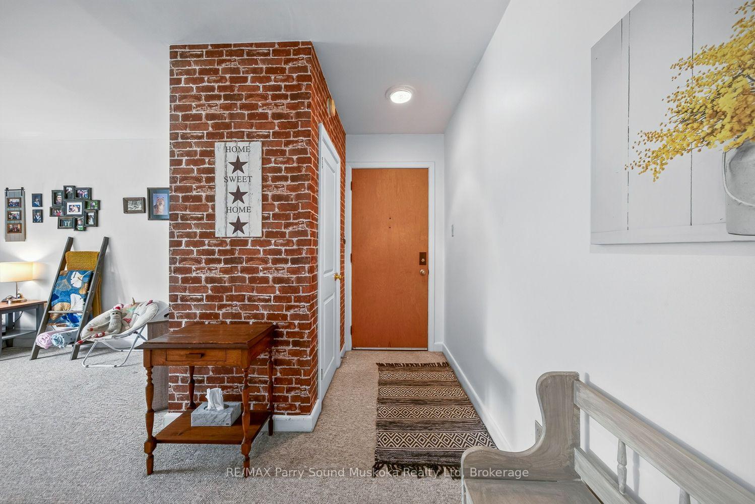 Photo 7 of Unit 6, 118 Isabella Street, Parry Sound — HOMEH