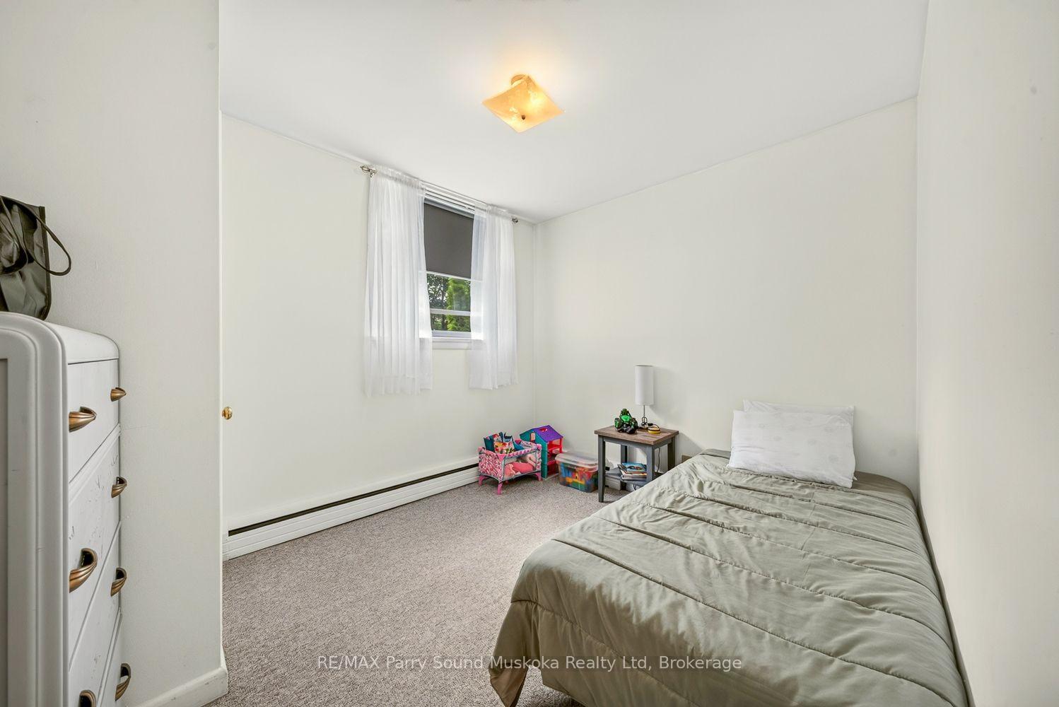Photo 23 of Unit 6, 118 Isabella Street, Parry Sound — HOMEH