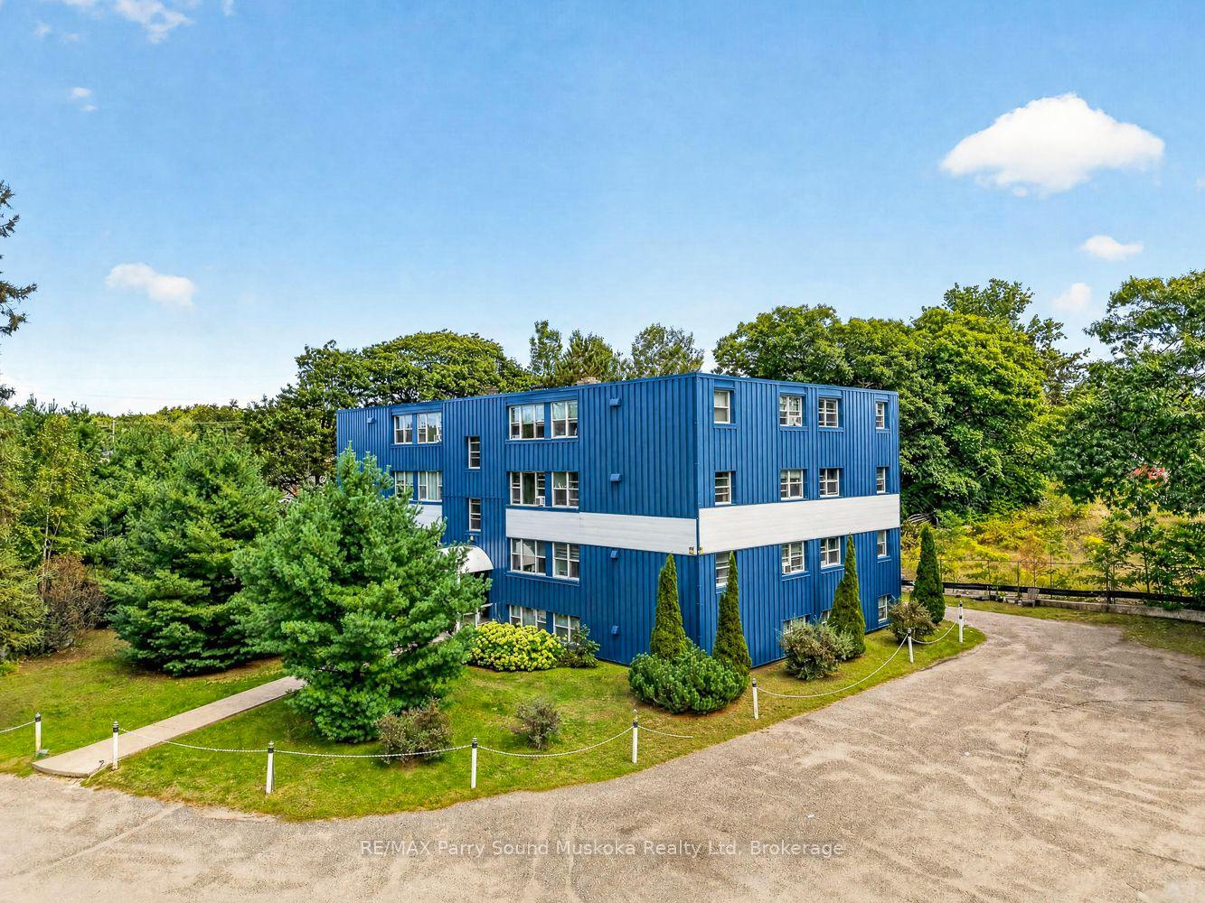 Photo 26 of Unit 6, 118 Isabella Street, Parry Sound — HOMEH