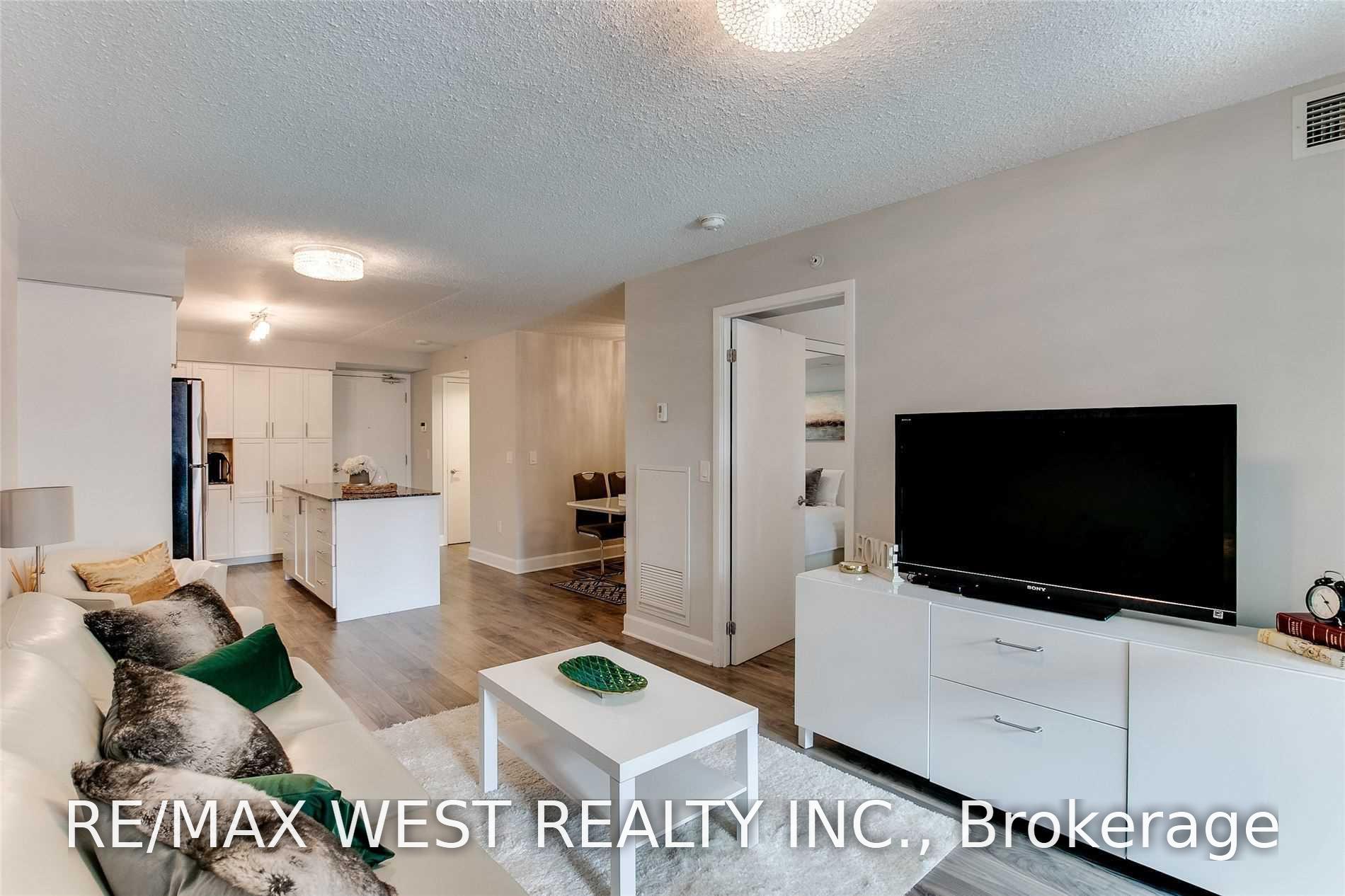 Photo 6 of Unit 443, 36 Via Bagnato, North York, Yorkdale-Glen Park — HOMEH