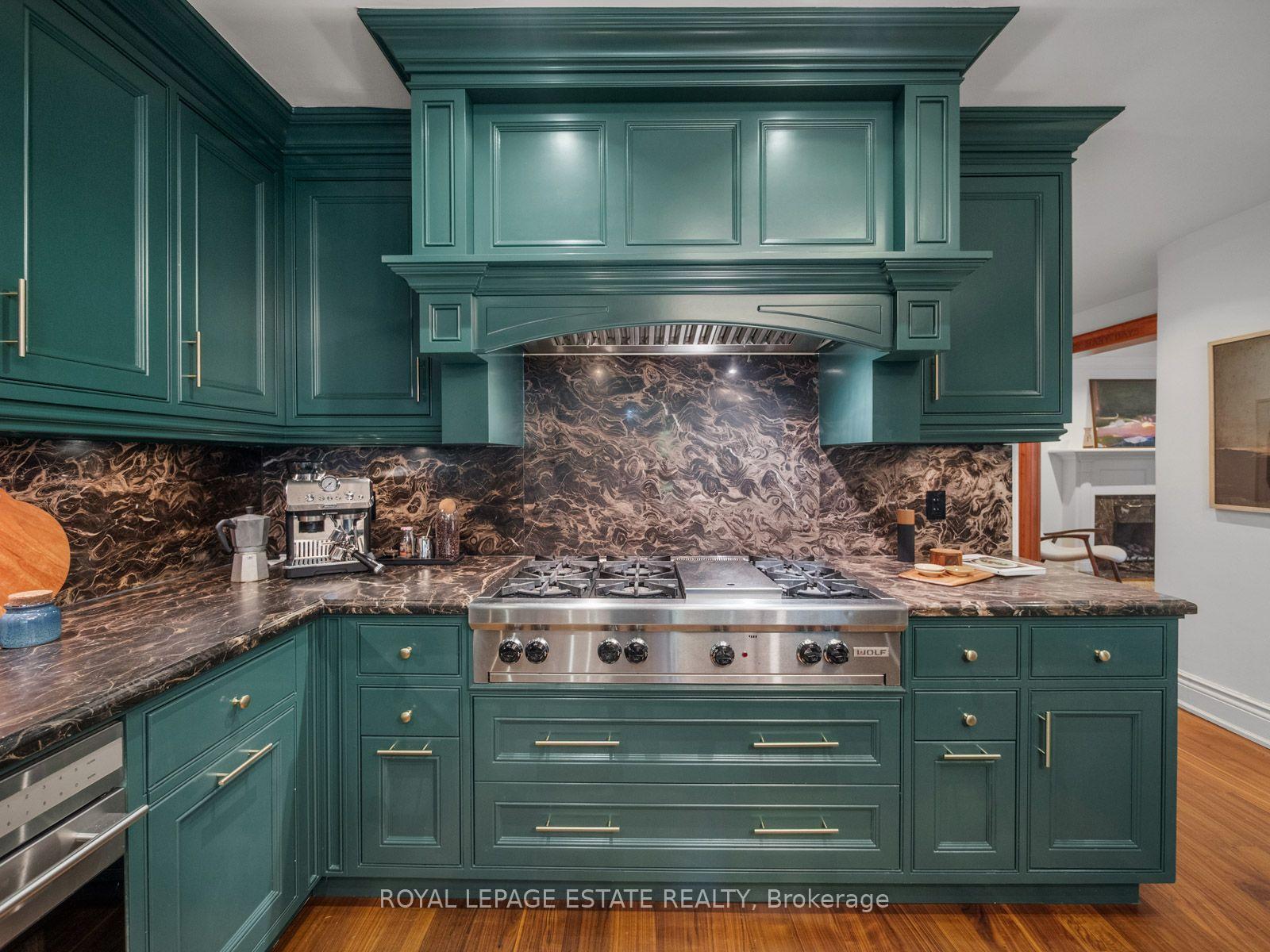 Photo 11 of 22 Hill Crescent, Scarborough, Scarborough Village — HOMEH