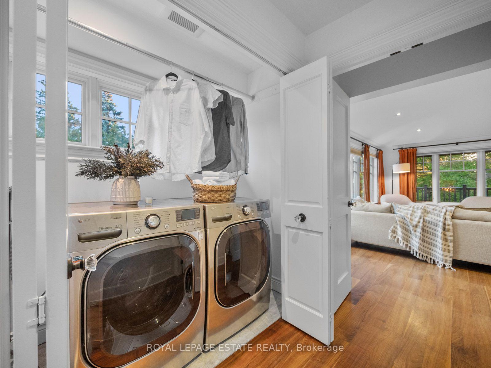 Photo 23 of 22 Hill Crescent, Scarborough, Scarborough Village — HOMEH