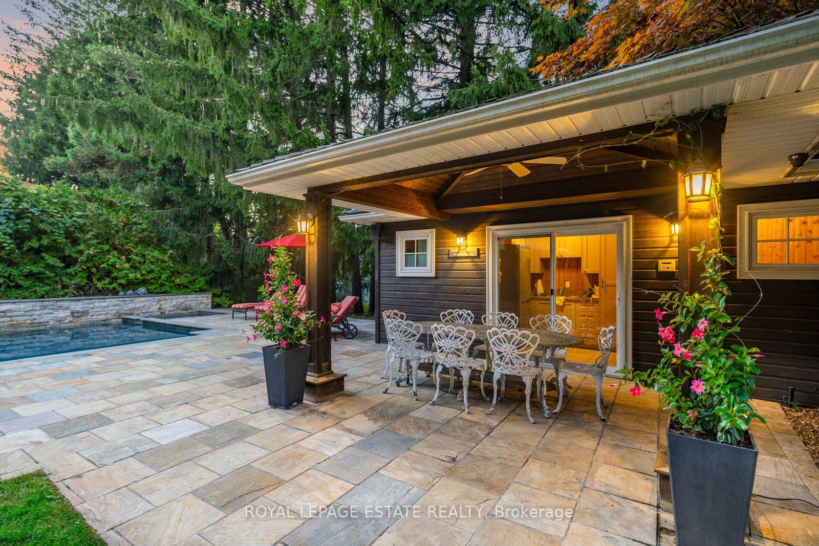 Photo 42 of 22 Hill Crescent, Scarborough, Scarborough Village — HOMEH
