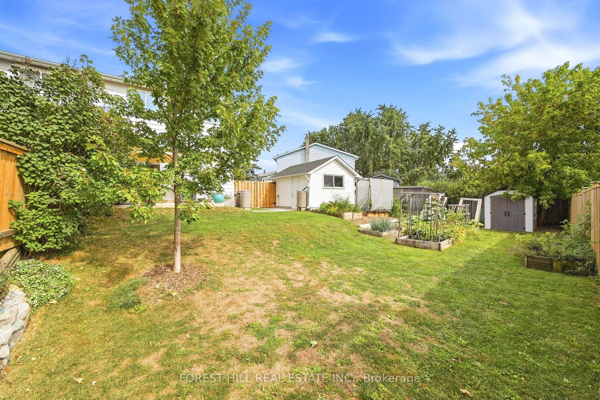 Photo 39 of 18 Griselda Court, Brampton, Northgate — HOMEH