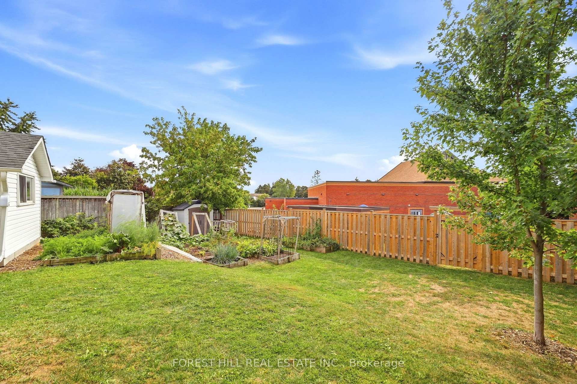 Photo 40 of 18 Griselda Court, Brampton, Northgate — HOMEH