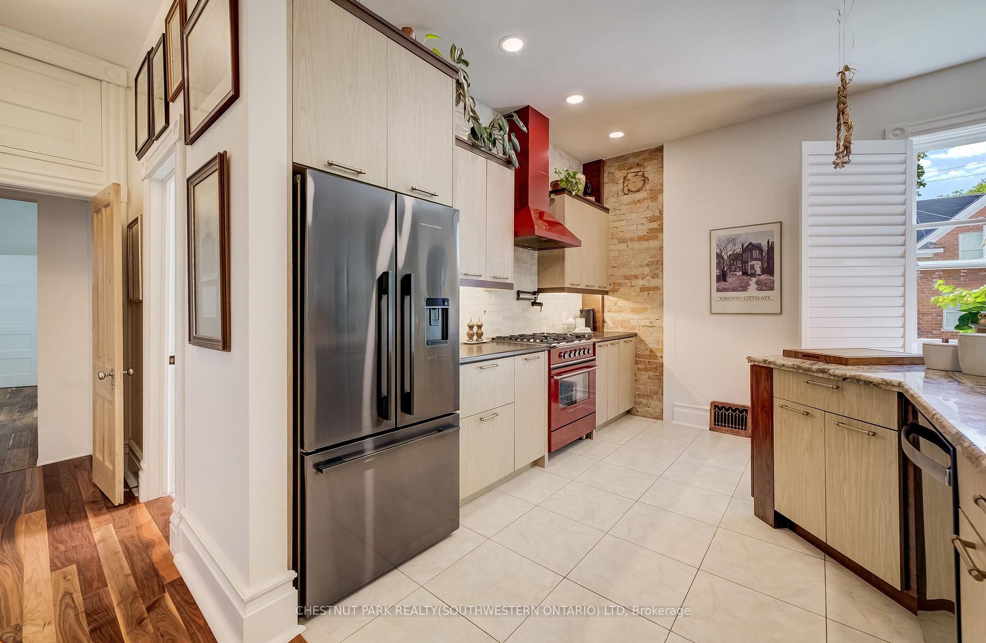 Photo 6 of 59 Allen Street W, Waterloo, Uptown West — HOMEH