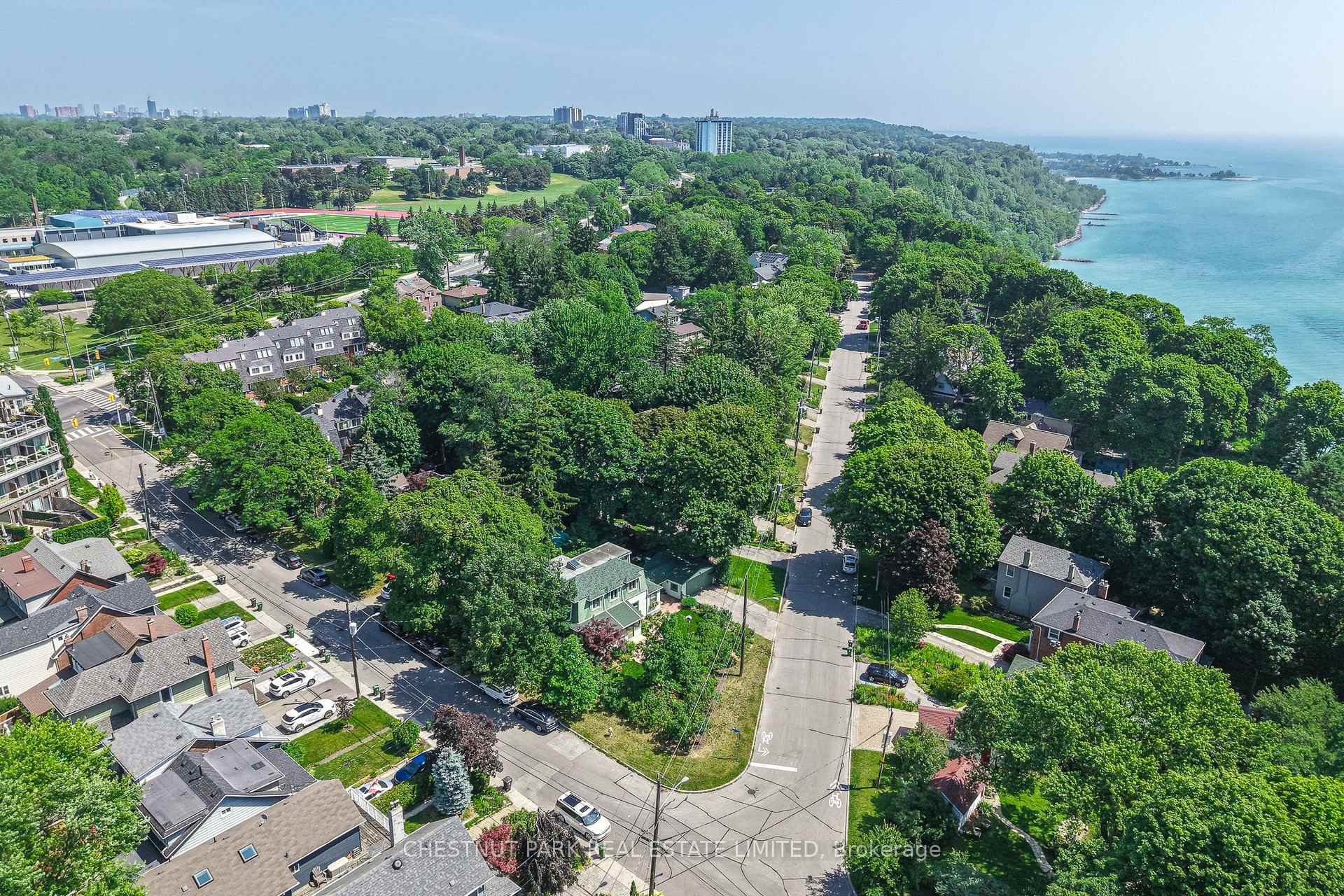 Photo 62 of 2 Springbank Avenue, Scarborough, Birchcliffe-Cliffside — HOMEH