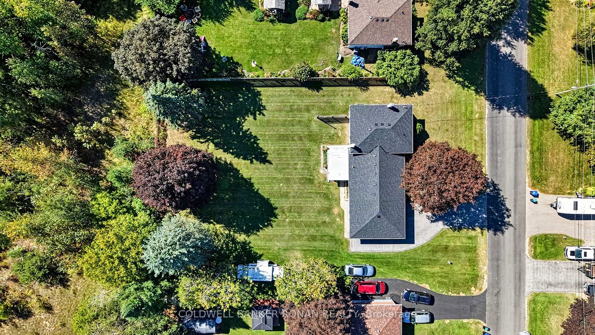 Photo 32 of 13 Grohal Drive, Adjala-Tosorontio, Everett — HOMEH