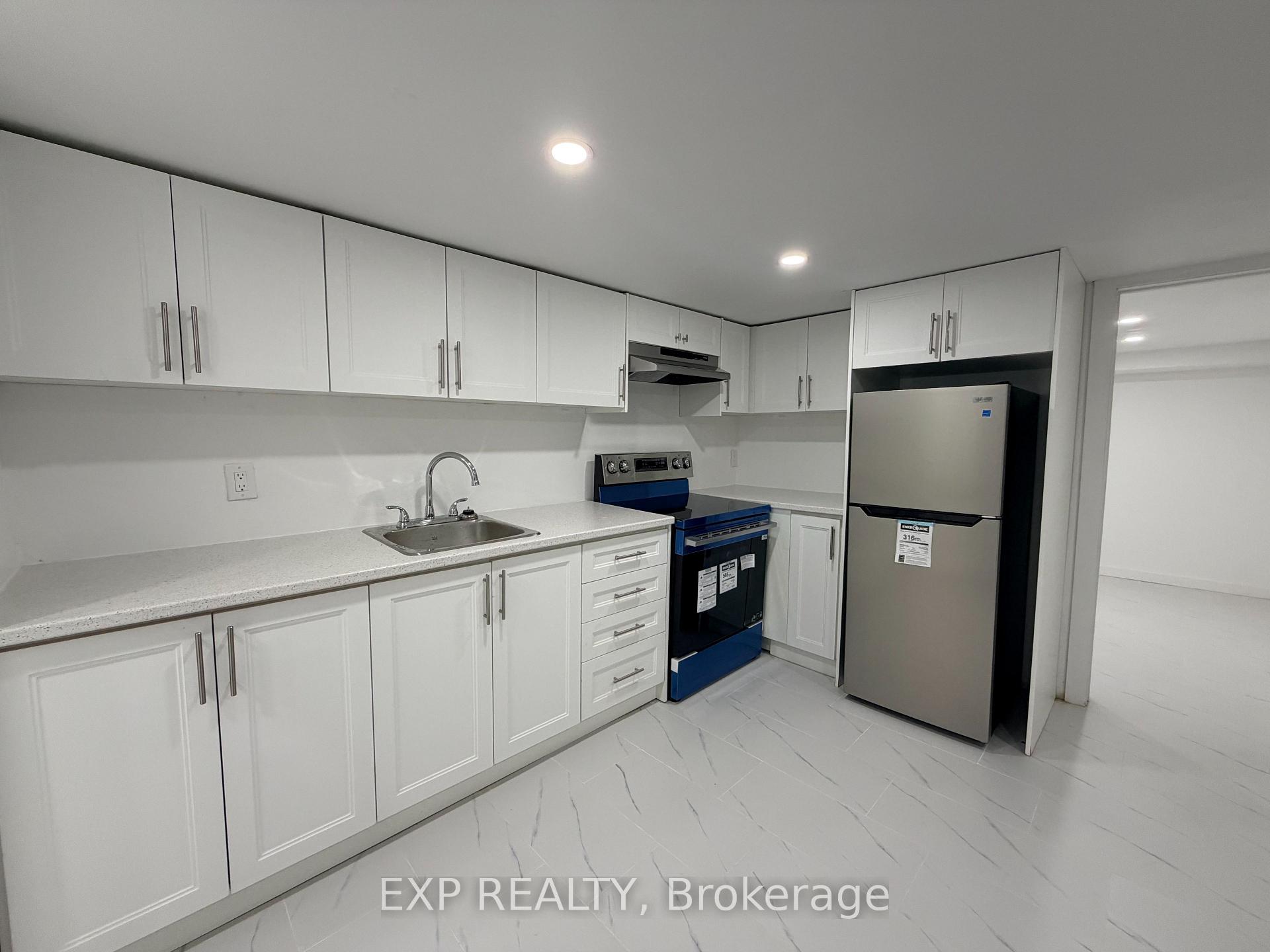 Photo 3 of Unit BSMT, 804 St Clair Avenue W, Toronto, Oakwood Village — HOMEH