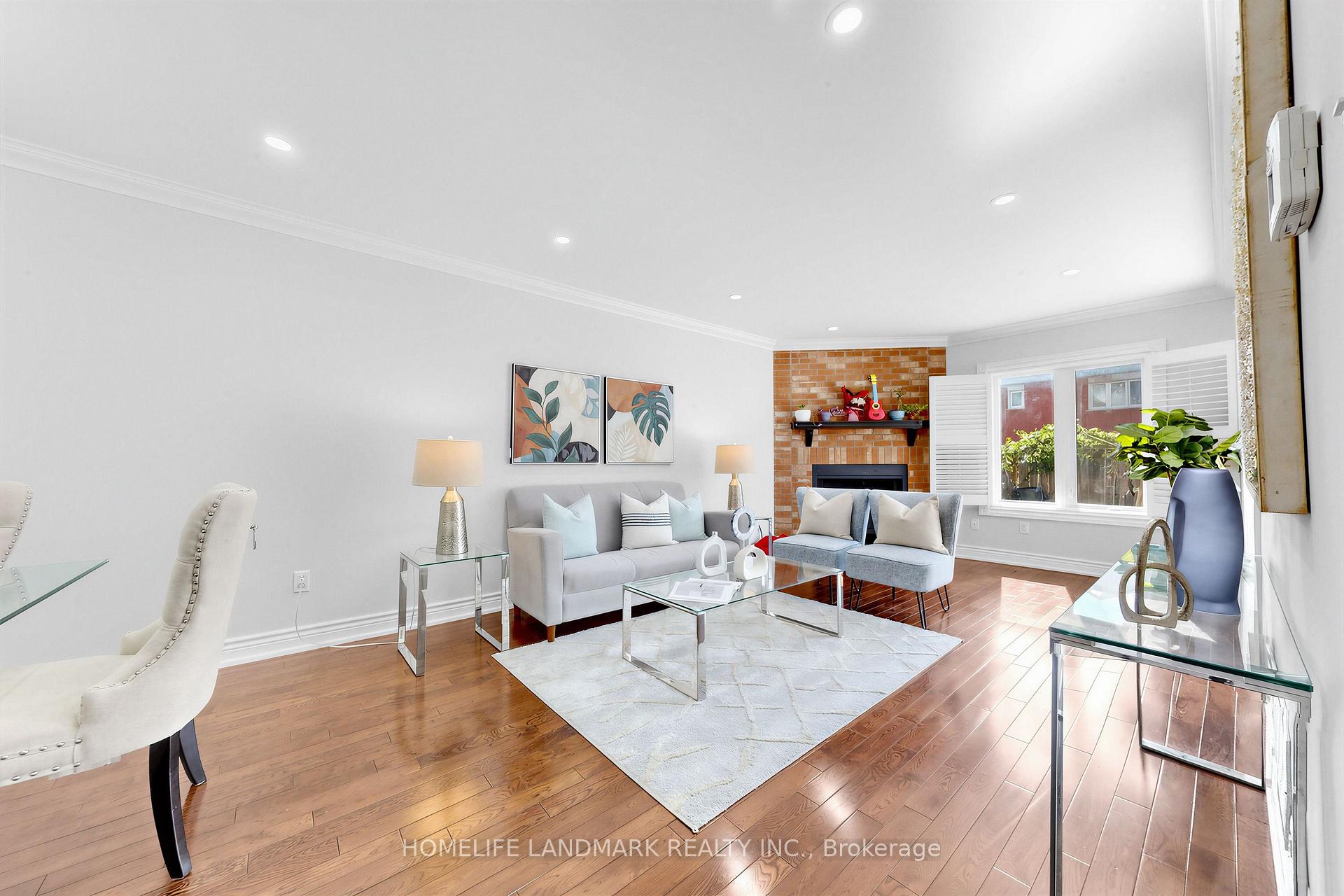 Photo 9 of 106 Clarion Crescent, Markham, Middlefield — HOMEH