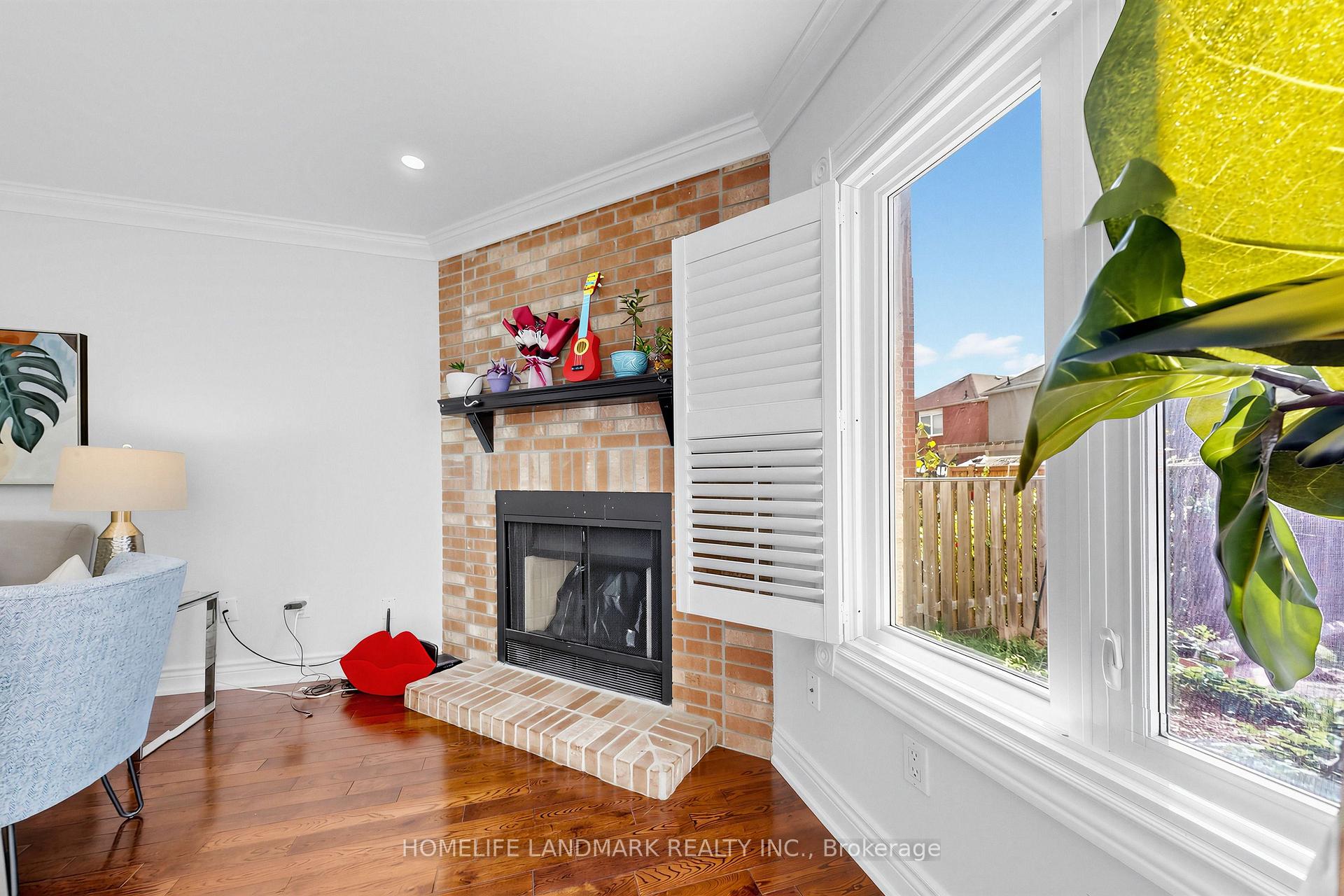 Photo 14 of 106 Clarion Crescent, Markham, Middlefield — HOMEH