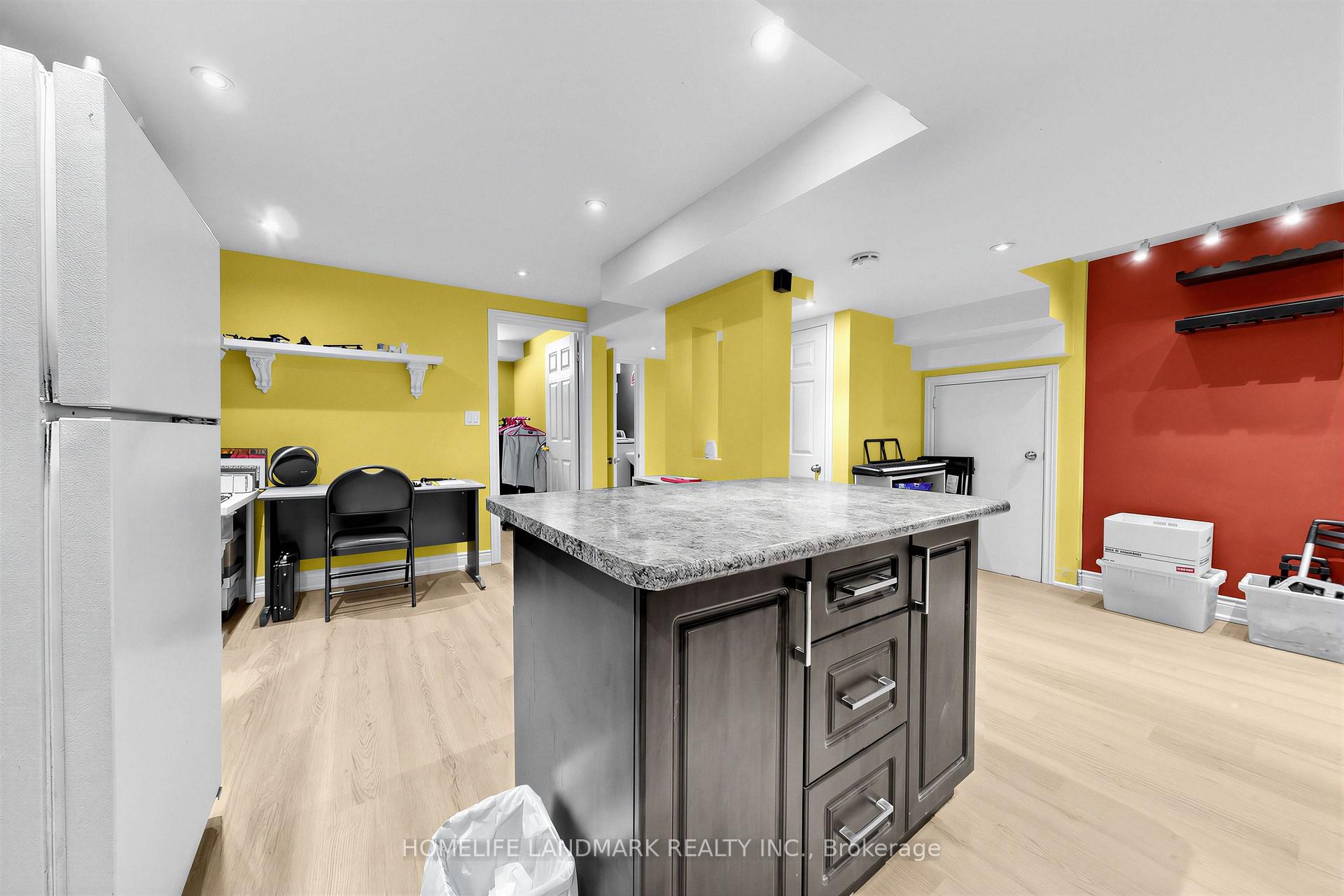 Photo 25 of 106 Clarion Crescent, Markham, Middlefield — HOMEH