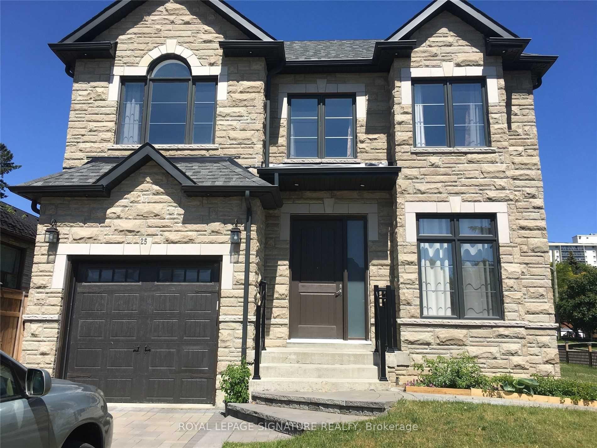 Photo of Unit Bsmt, 25 Westbourne Avenue