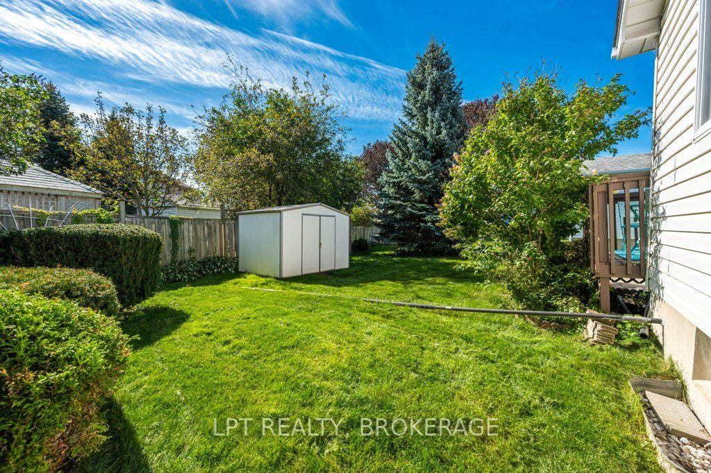 Photo 6 of 401 Waterloo Drive, Kingston, East Gardiners Rd — HOMEH