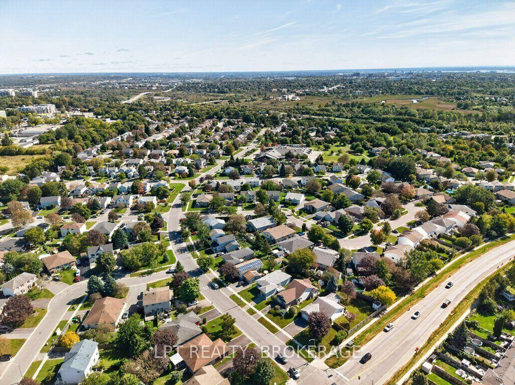 Photo 40 of 401 Waterloo Drive, Kingston, East Gardiners Rd — HOMEH