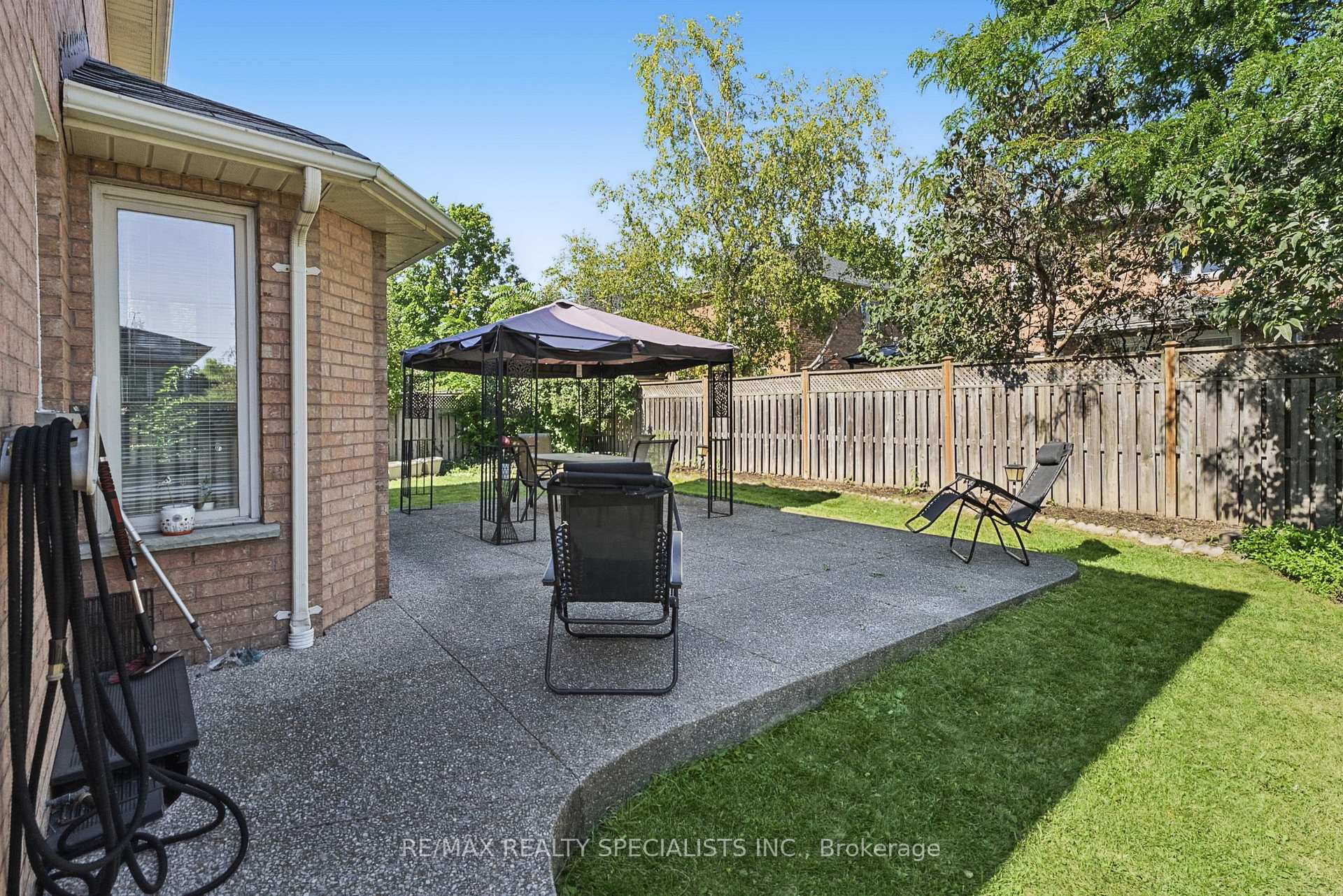 Photo 40 of 1099 Thoresby Drive, Oakville, Clearview — HOMEH