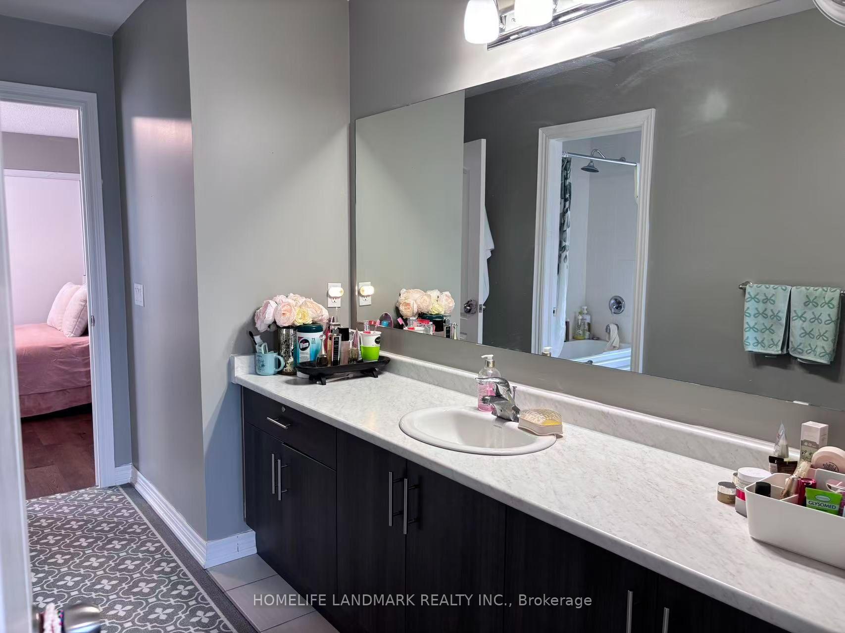 Photo 16 of 2410 Bridle Road, Oshawa, Windfields — HOMEH