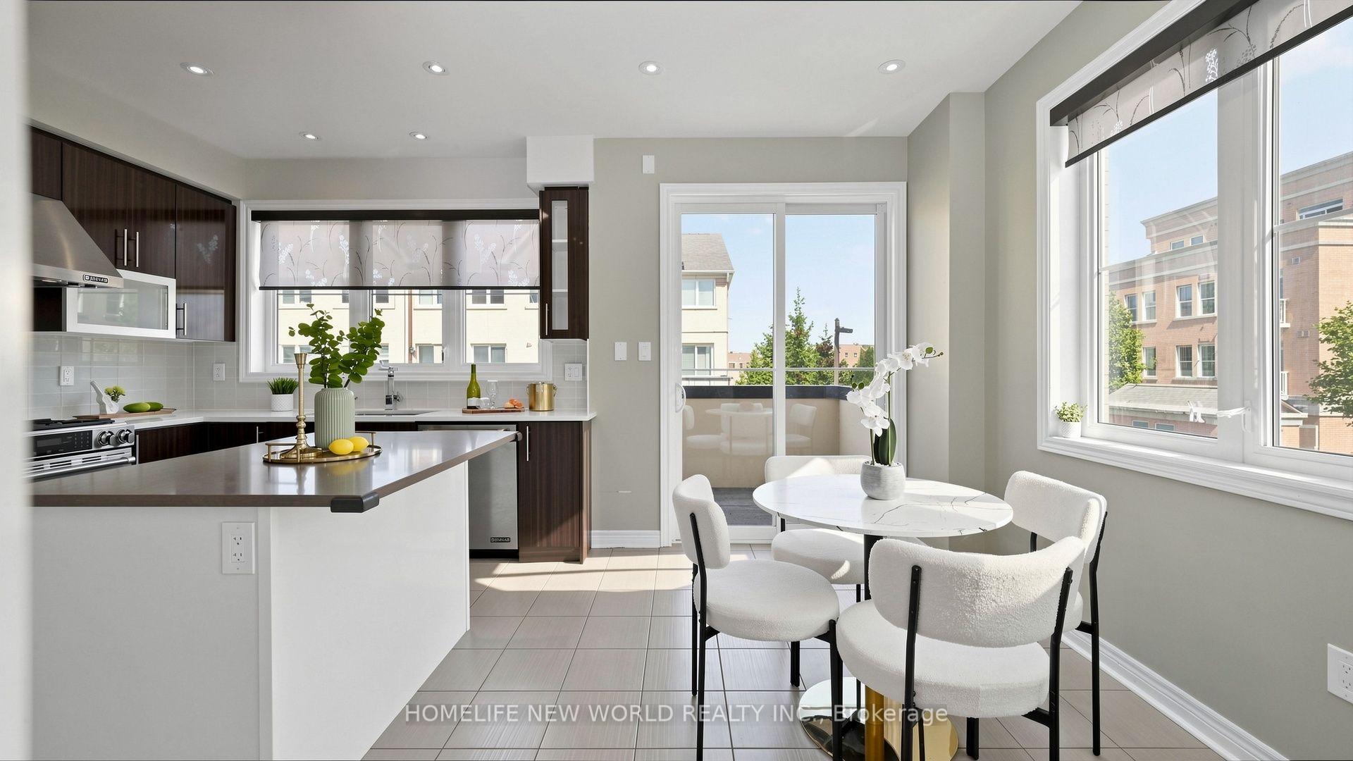 Photo 17 of 16 Victor Herbert Way, Markham, Cathedraltown — HOMEH