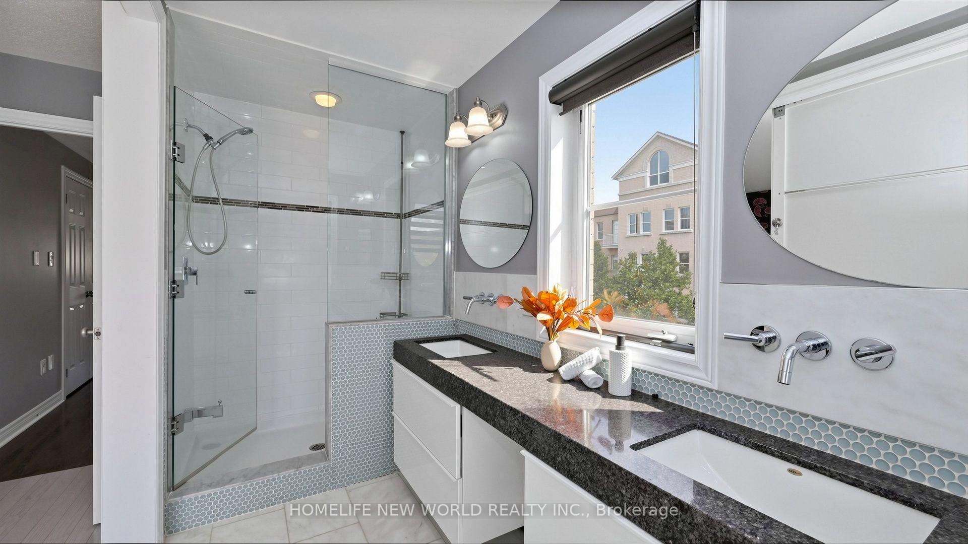 Photo 32 of 16 Victor Herbert Way, Markham, Cathedraltown — HOMEH