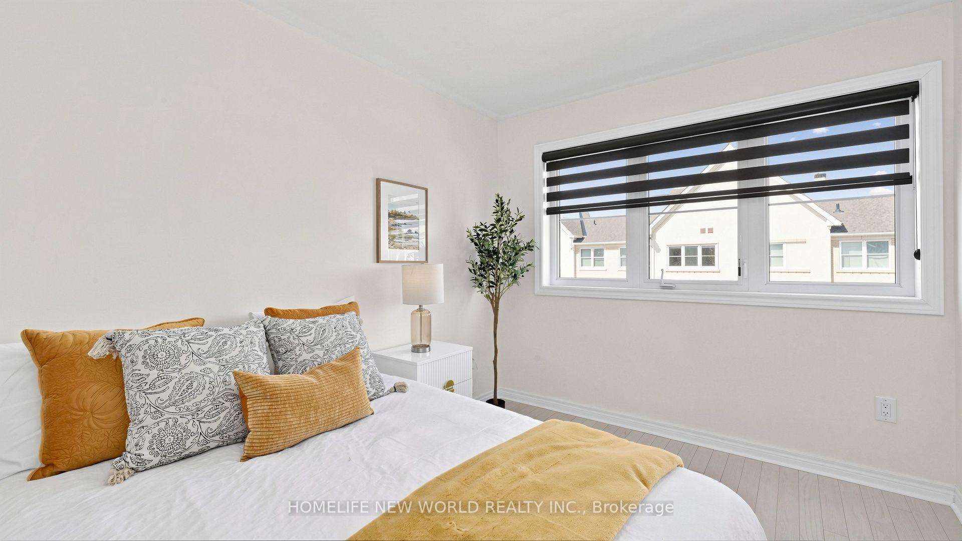 Photo 37 of 16 Victor Herbert Way, Markham, Cathedraltown — HOMEH