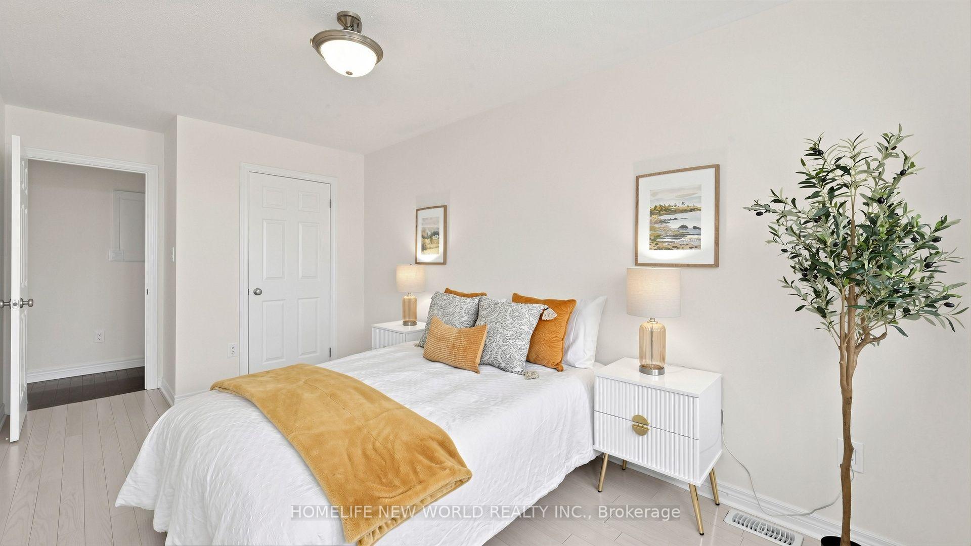 Photo 38 of 16 Victor Herbert Way, Markham, Cathedraltown — HOMEH