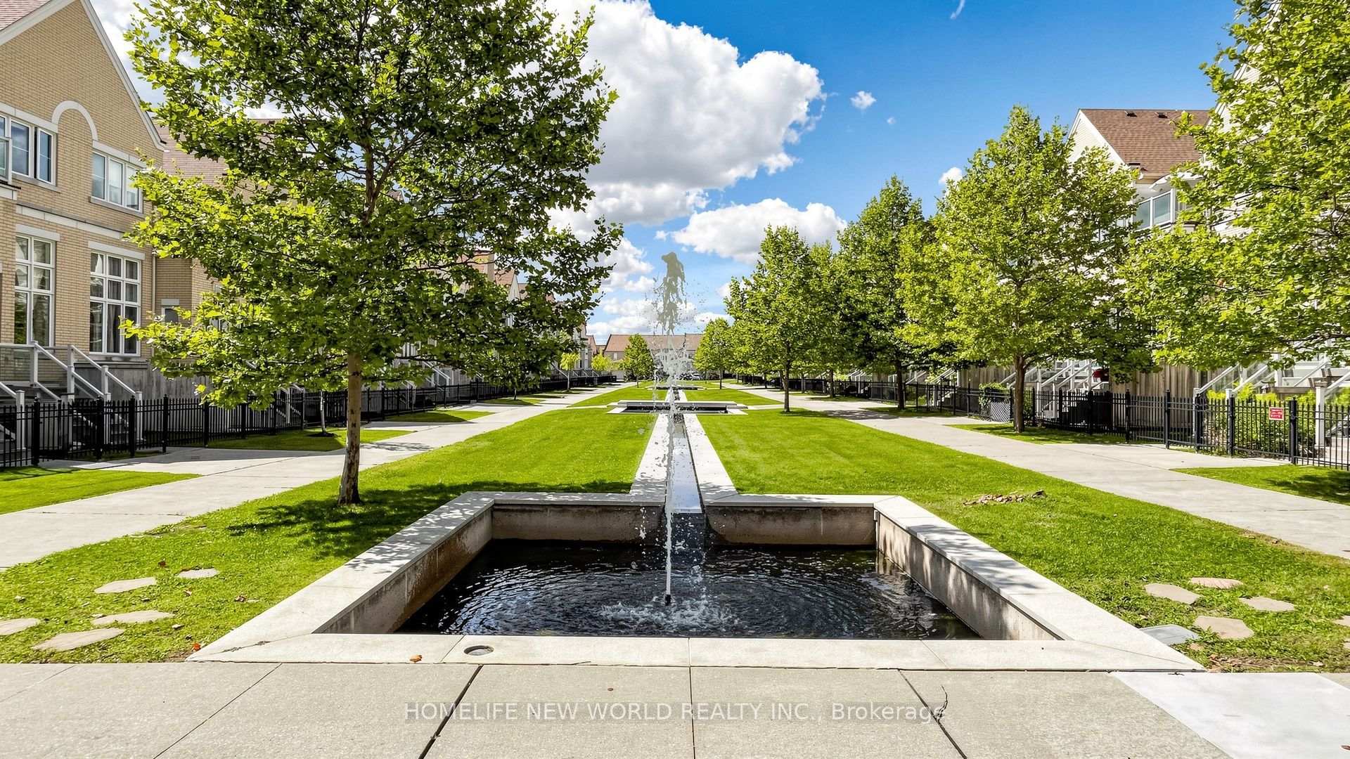 Photo 48 of 16 Victor Herbert Way, Markham, Cathedraltown — HOMEH