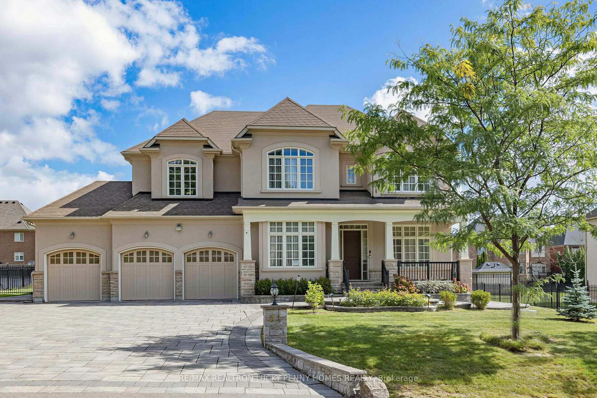 Photo 2 of 34 Glenbourne Park Drive, Markham, Devil's Elbow — HOMEH