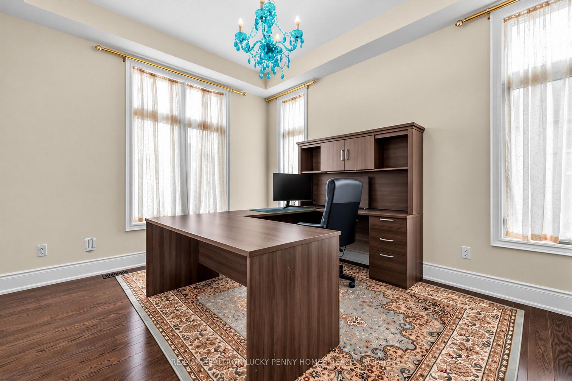 Photo 11 of 34 Glenbourne Park Drive, Markham, Devil's Elbow — HOMEH
