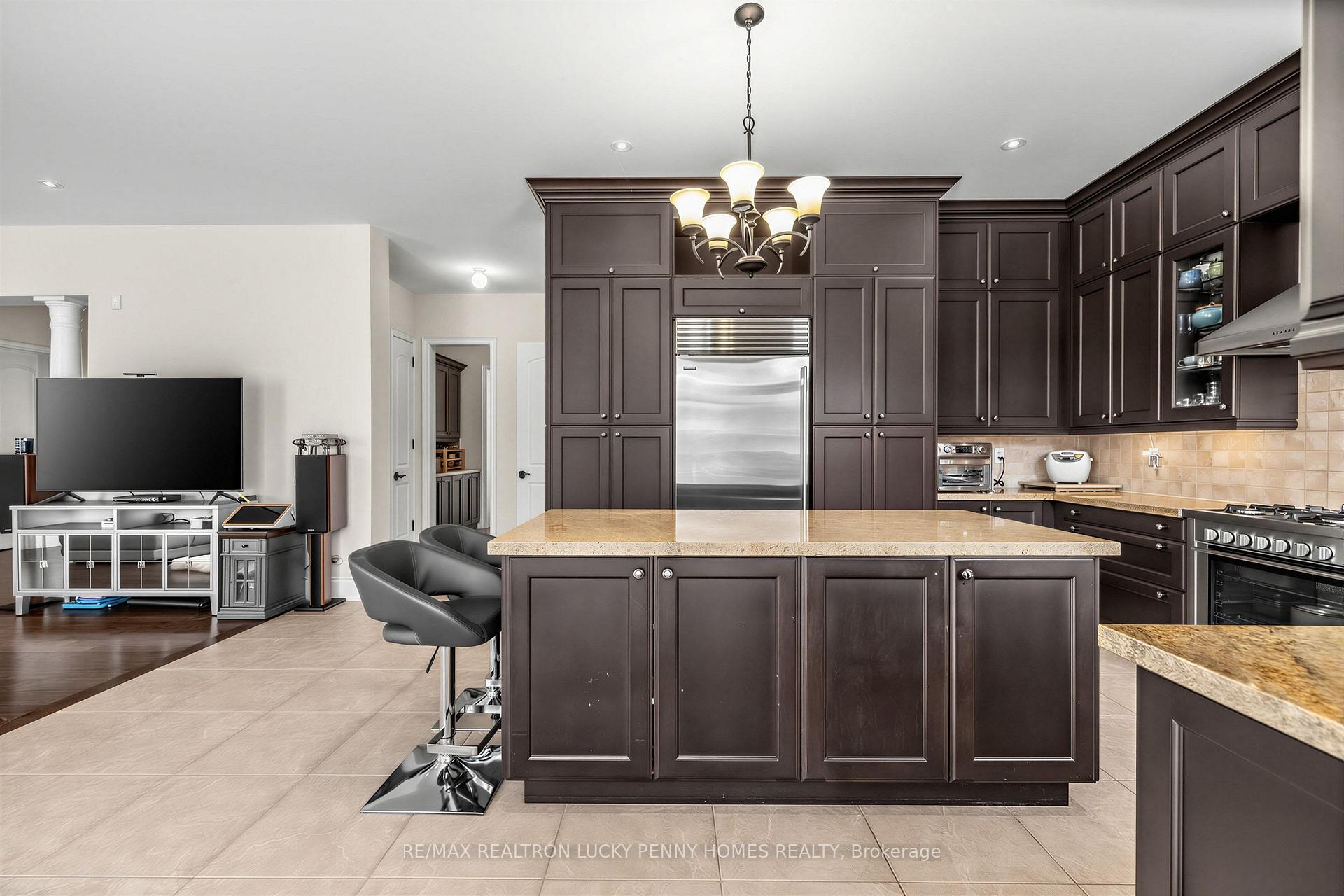 Photo 21 of 34 Glenbourne Park Drive, Markham, Devil's Elbow — HOMEH