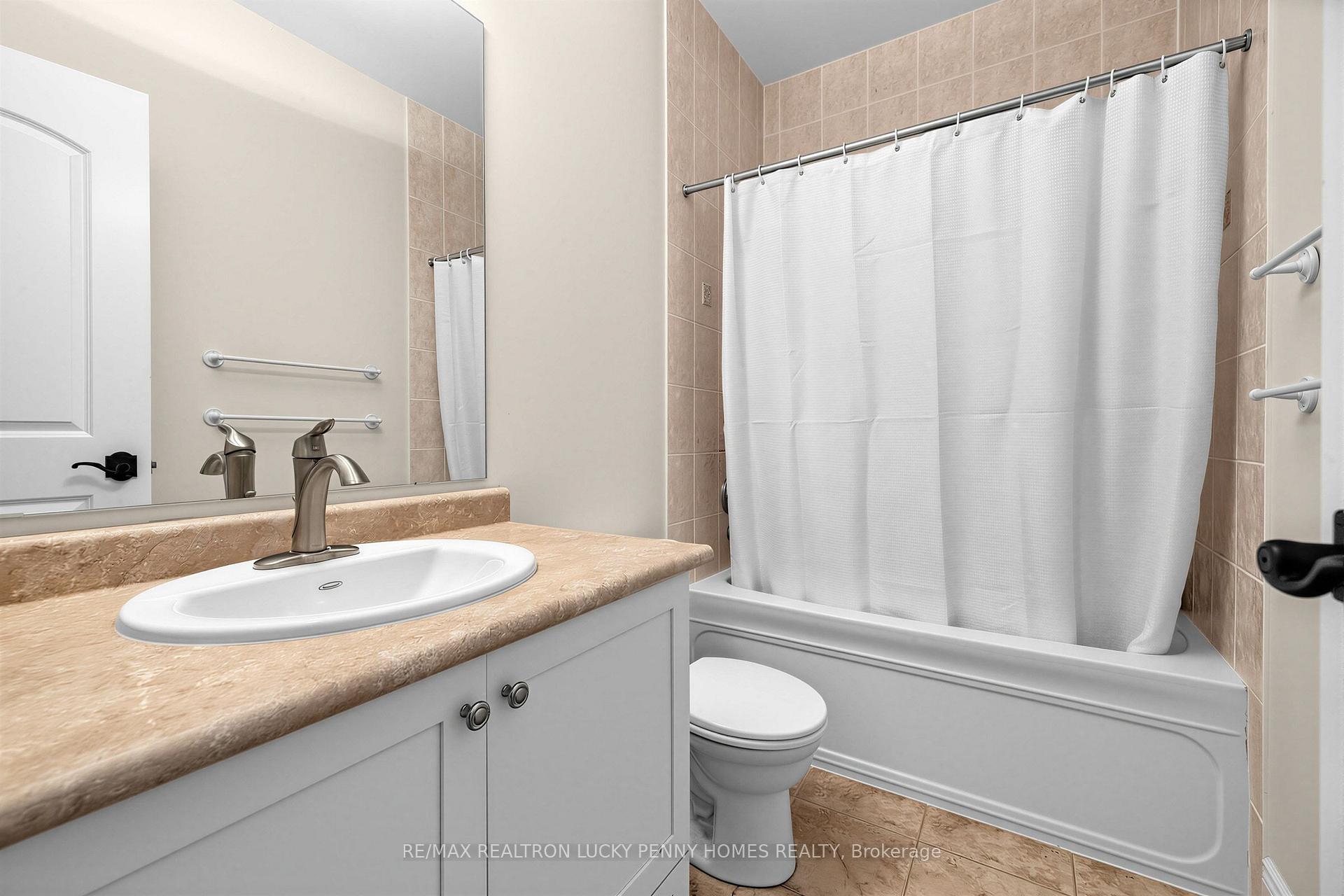 Photo 33 of 34 Glenbourne Park Drive, Markham, Devil's Elbow — HOMEH