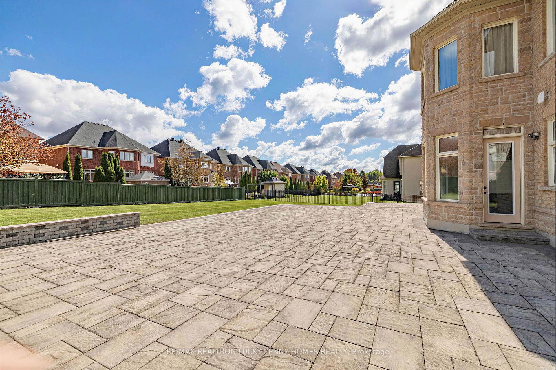 Photo 43 of 34 Glenbourne Park Drive, Markham, Devil's Elbow — HOMEH