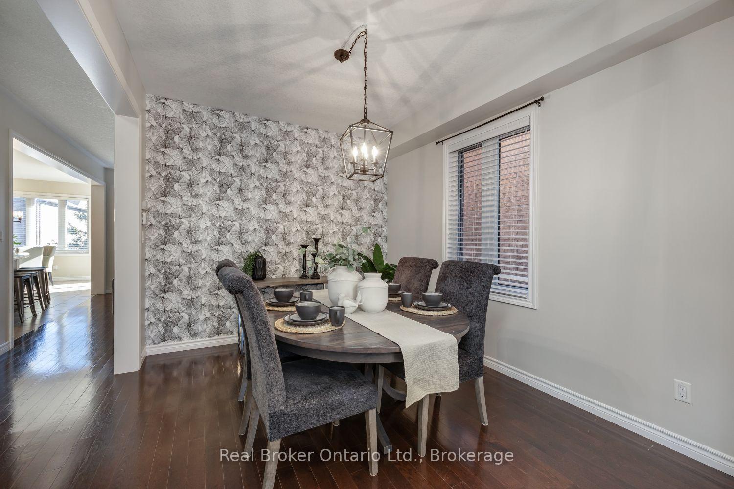 Photo 9 of 110 Sumersford Drive, Clarington, Bowmanville — HOMEH