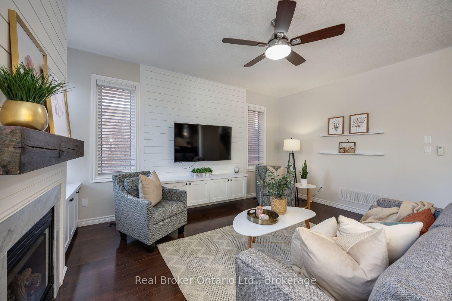 Photo 20 of 110 Sumersford Drive, Clarington, Bowmanville — HOMEH