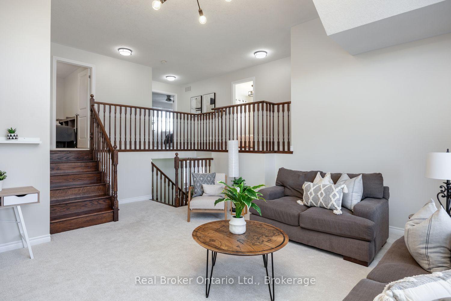 Photo 24 of 110 Sumersford Drive, Clarington, Bowmanville — HOMEH