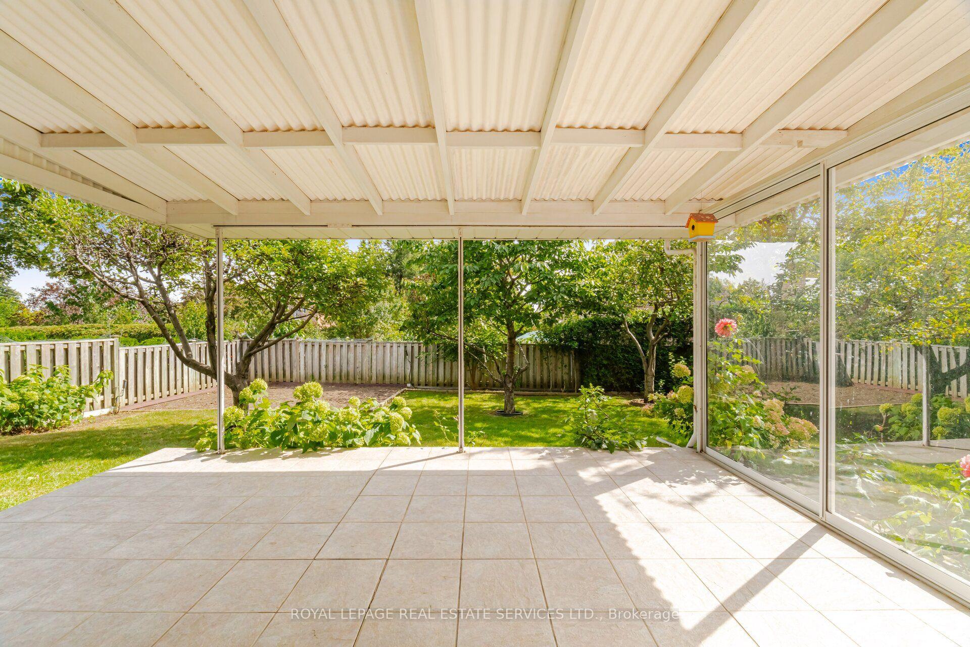 Photo 39 of 1434 Thorndyke Crescent, Mississauga, Applewood — HOMEH