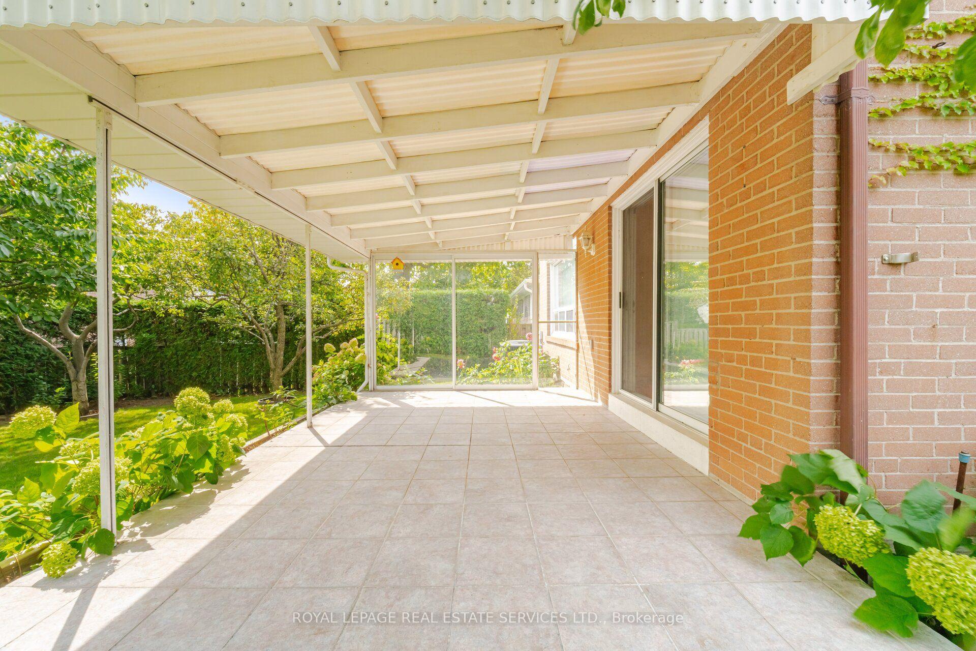 Photo 40 of 1434 Thorndyke Crescent, Mississauga, Applewood — HOMEH