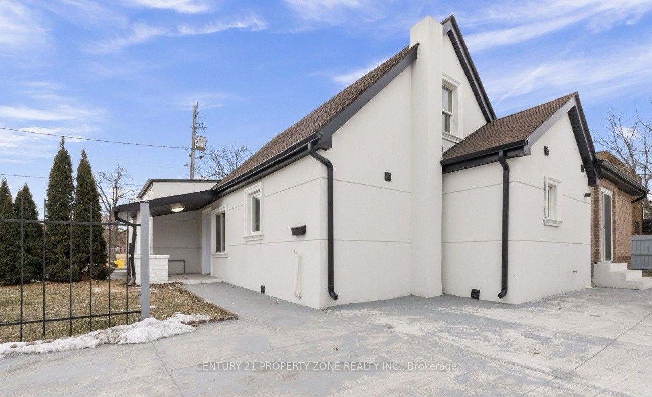 Photo 1 of 477 Melvin Avenue, Hamilton, McQuesten — HOMEH
