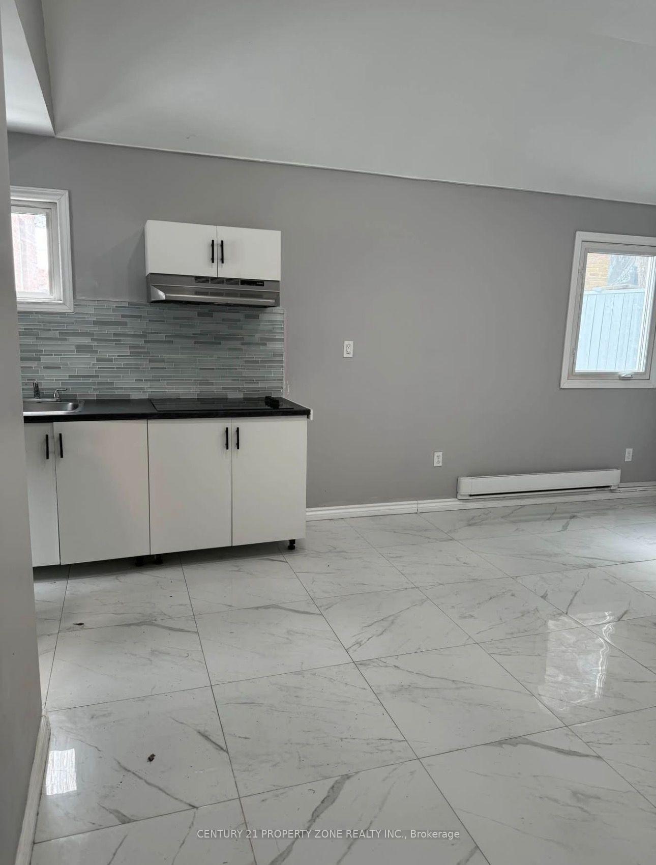 Photo 8 of 477 Melvin Avenue, Hamilton, McQuesten — HOMEH