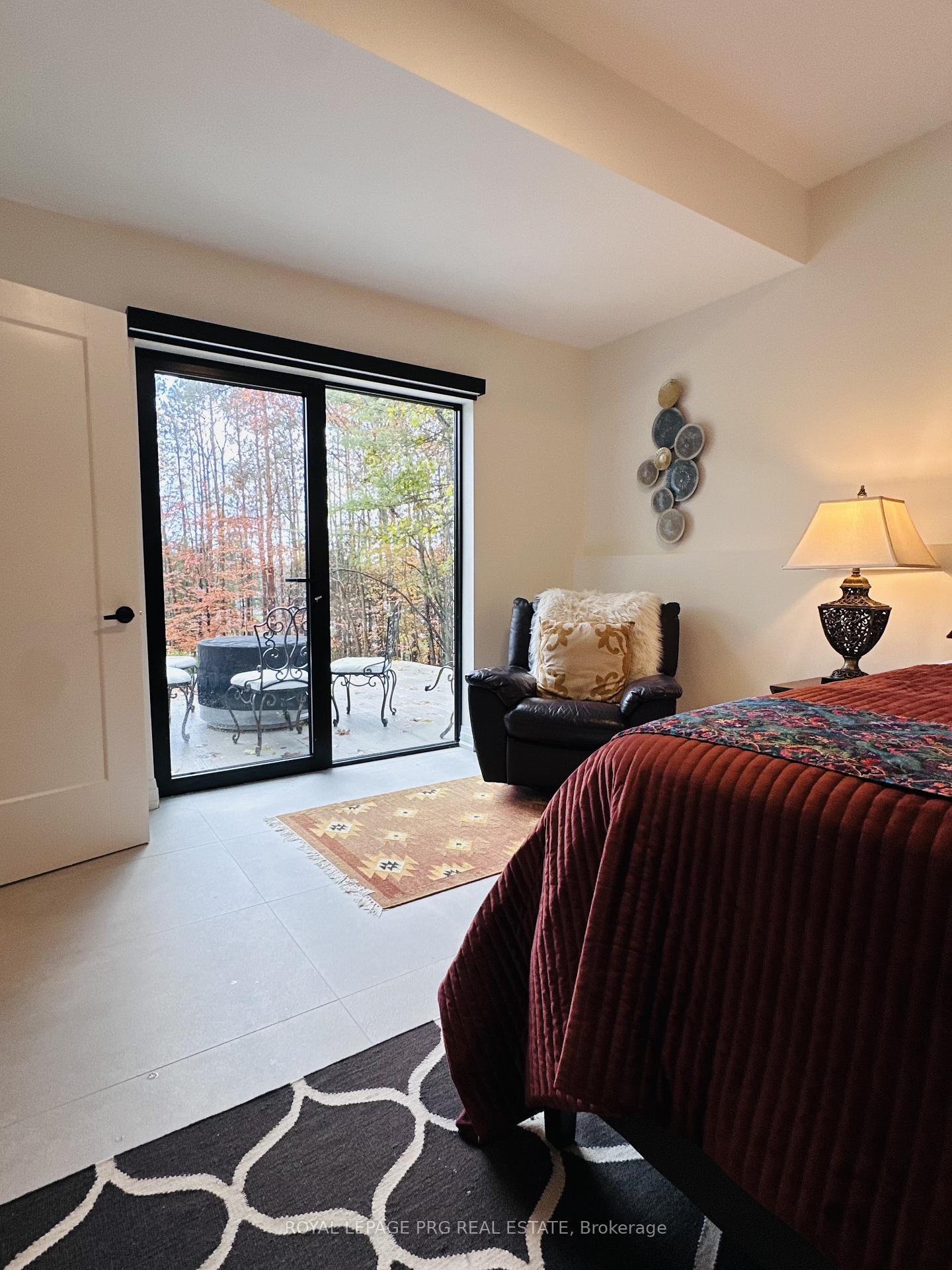 Photo 11 of 4B Pierce Court, Springwater, Midhurst — HOMEH