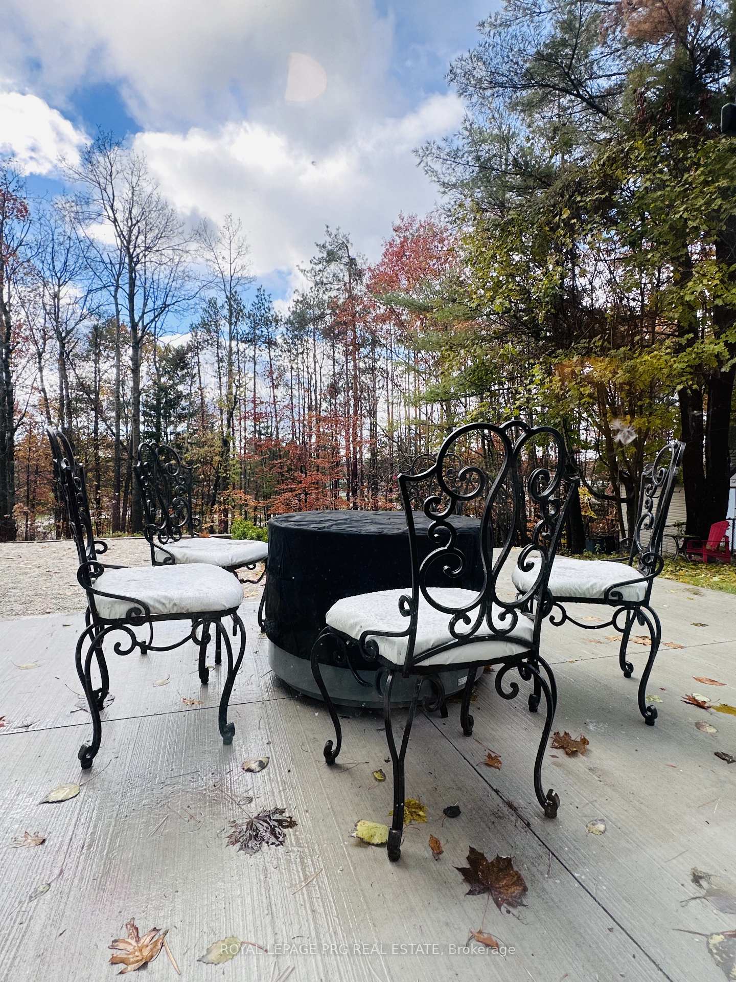 Photo 26 of 4B Pierce Court, Springwater, Midhurst — HOMEH