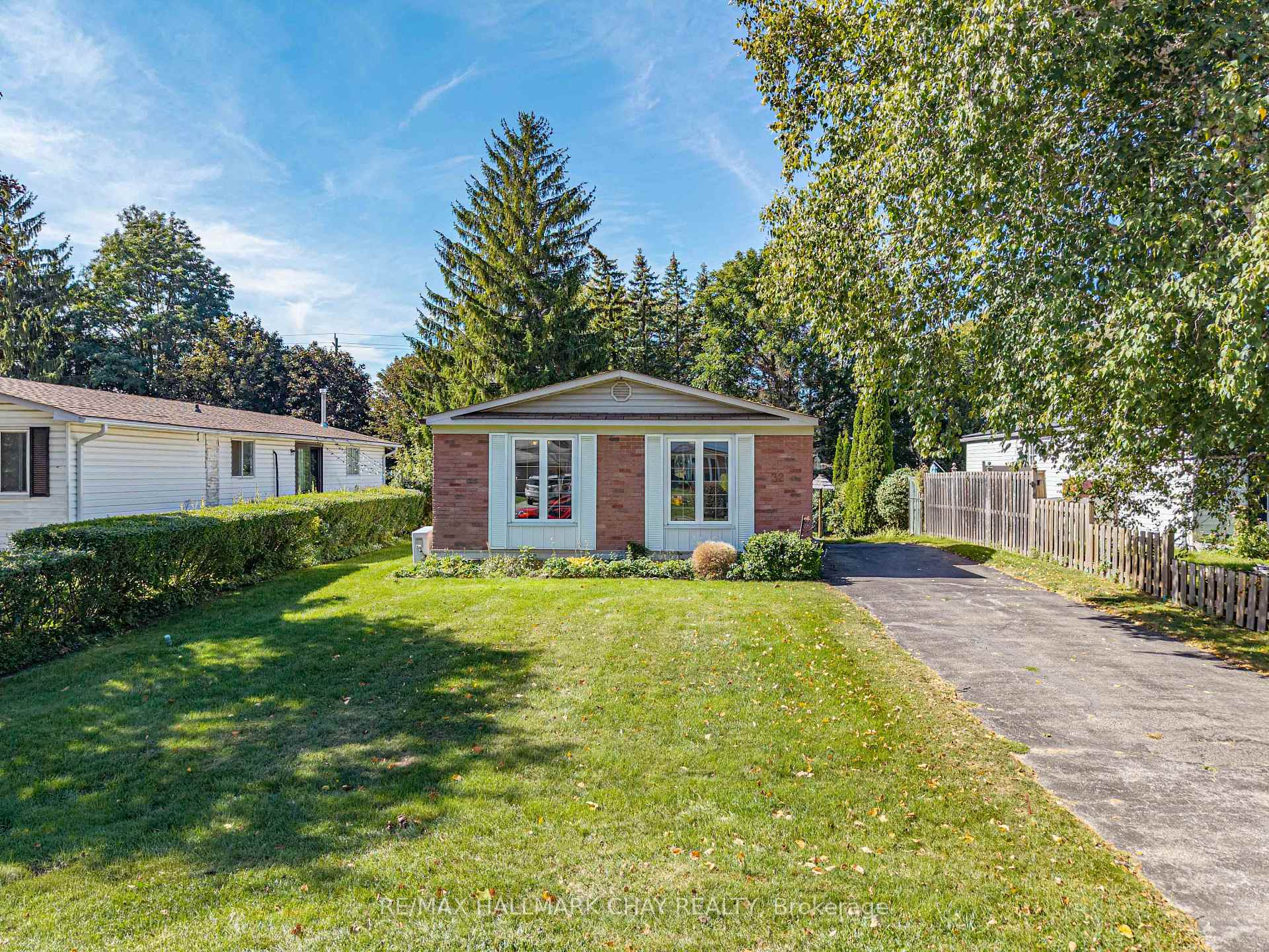 Photo of 32 Park Crescent