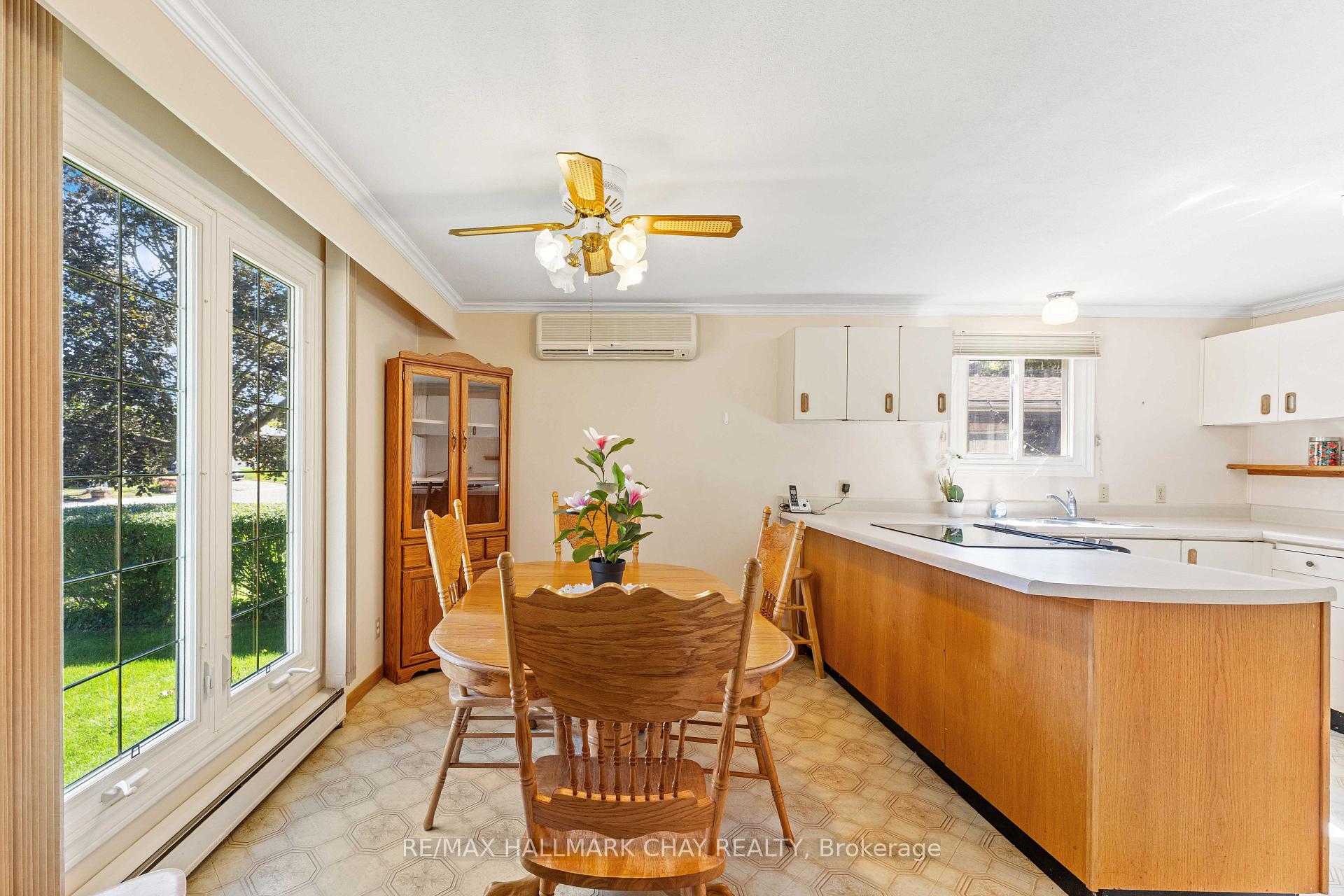 Photo 13 of 32 Park Crescent, New Tecumseth, Tottenham — HOMEH