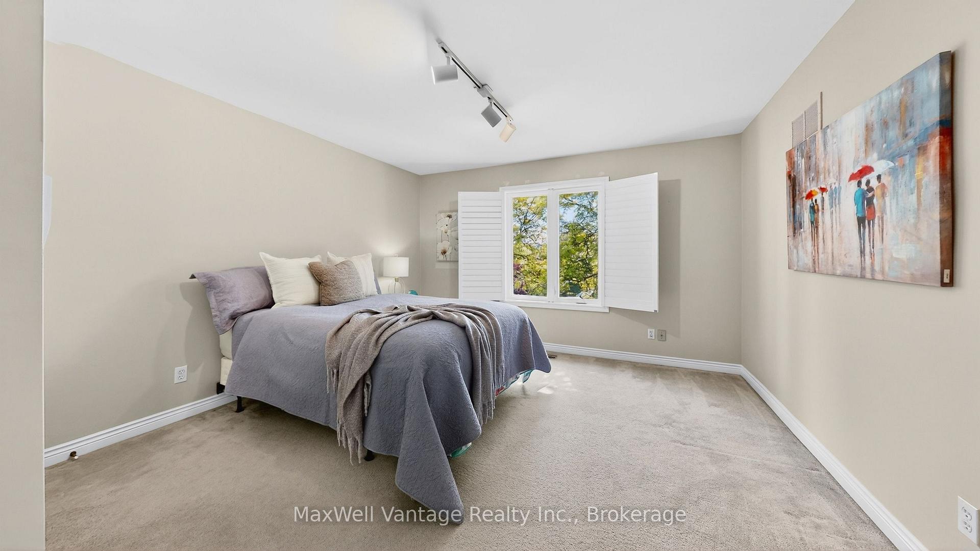 Photo 20 of 69 Gustav Crescent, North York, Newtonbrook East — HOMEH