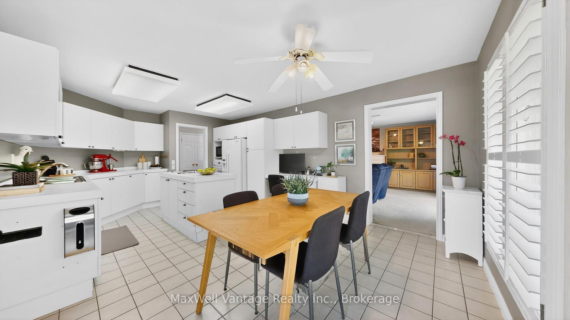 Photo 31 of 69 Gustav Crescent, North York, Newtonbrook East — HOMEH